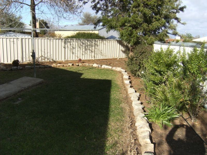 5 McDonald Court, Swan Hill VIC 3585