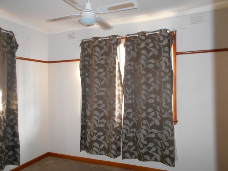 40 Stradbroke Avenue, Swan Hill VIC 3585