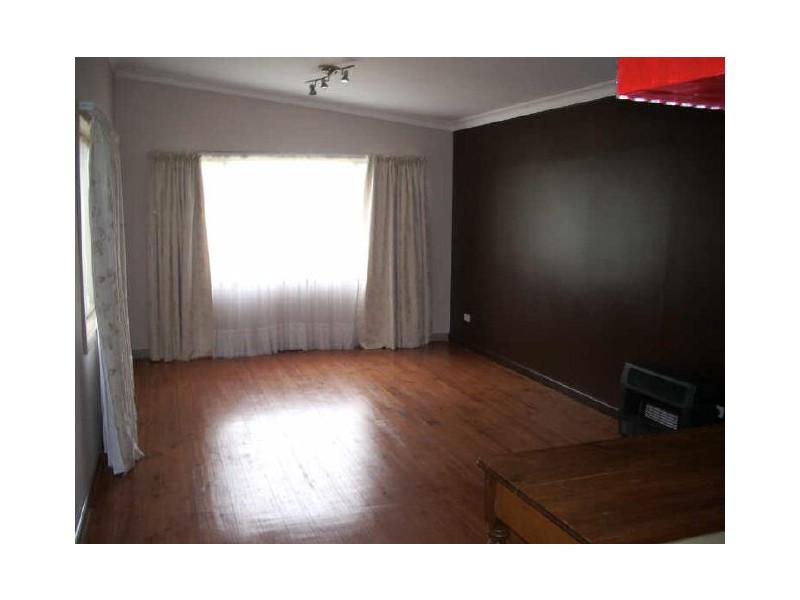 25 Palaroo Street, Swan Hill VIC 3585