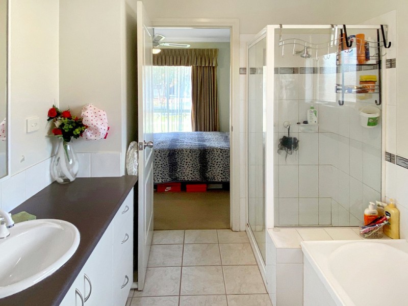 Unit 4/26 Dunstone Street, Swan Hill VIC 3585