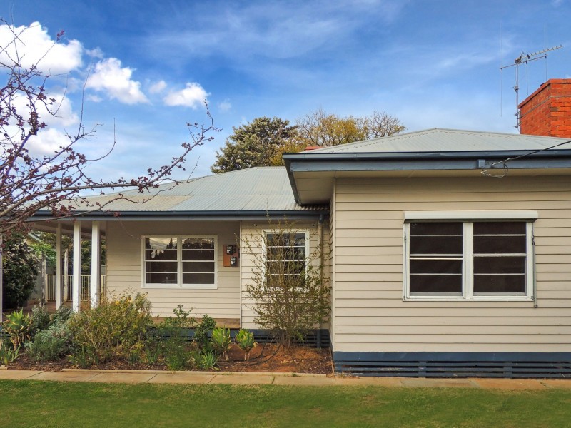 11 Brown Street, Swan Hill VIC 3585