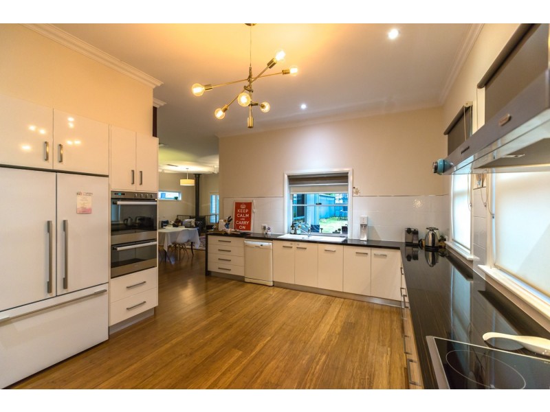 4 Splatt Street, Swan Hill VIC 3585