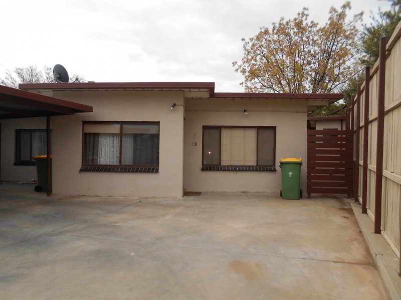 Unit 5/8 Gray Street, Swan Hill VIC 3585