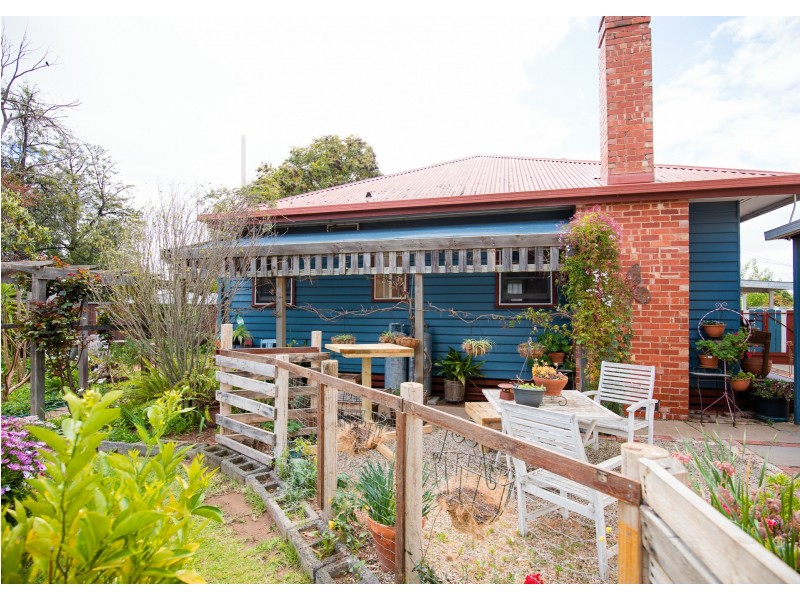 5 Old Street, Swan Hill VIC 3585