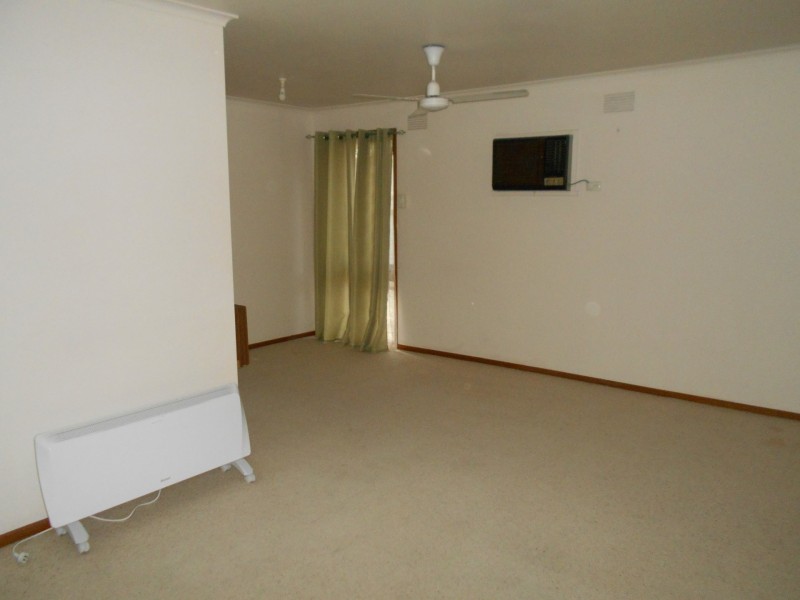 6 Livingston Court, Swan Hill VIC 3585