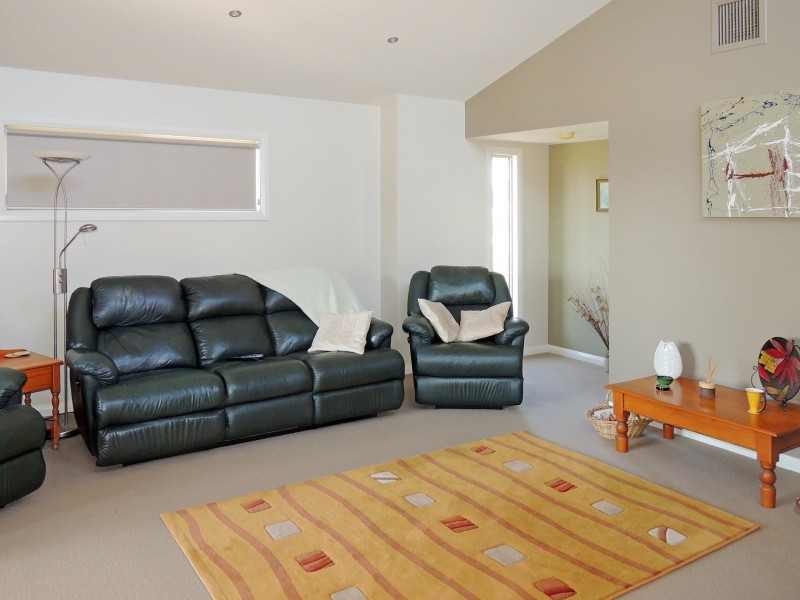 35 Parkside Avenue, Swan Hill VIC 3585