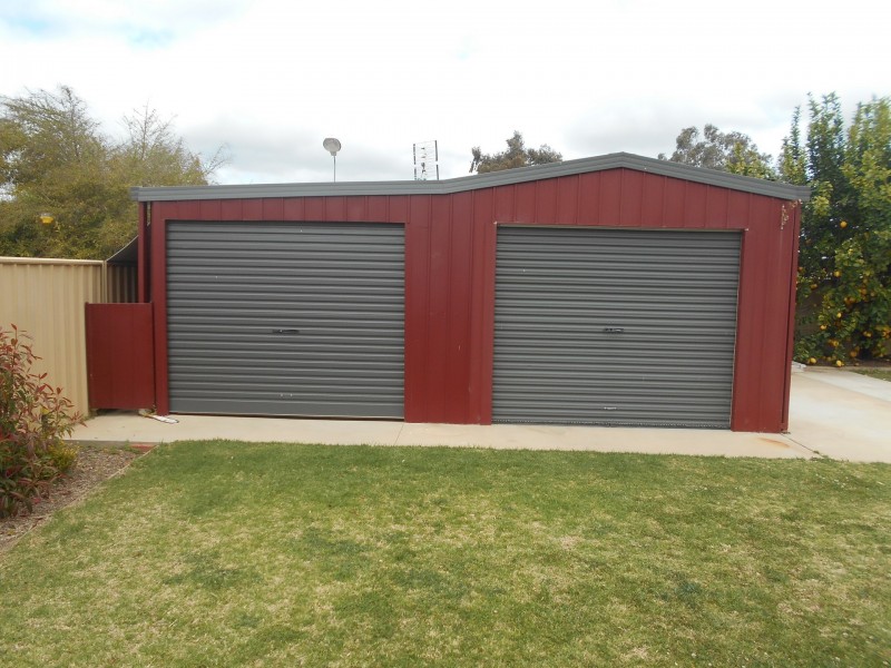 23 Adams Road, Swan Hill VIC 3585