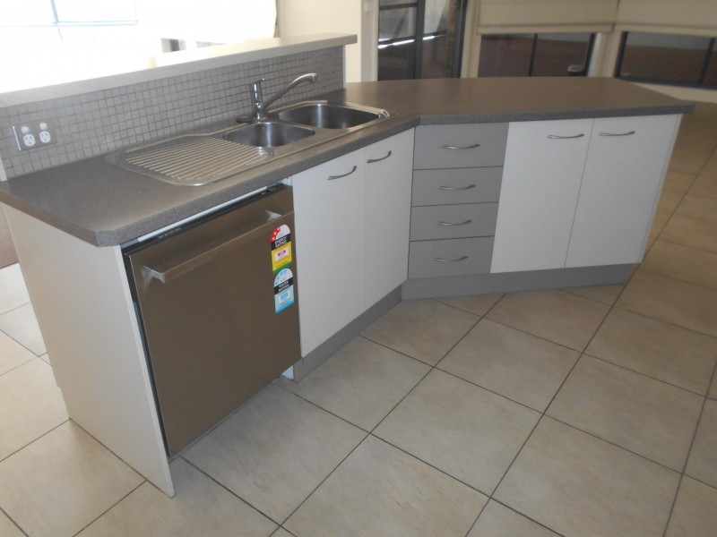 15 Melis Court, Swan Hill VIC 3585