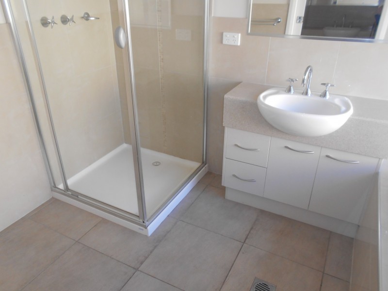 15 Melis Court, Swan Hill VIC 3585