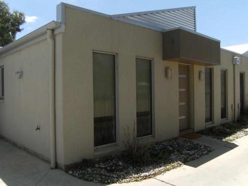 Unit 3/36 Palaroo Street, Swan Hill VIC 3585