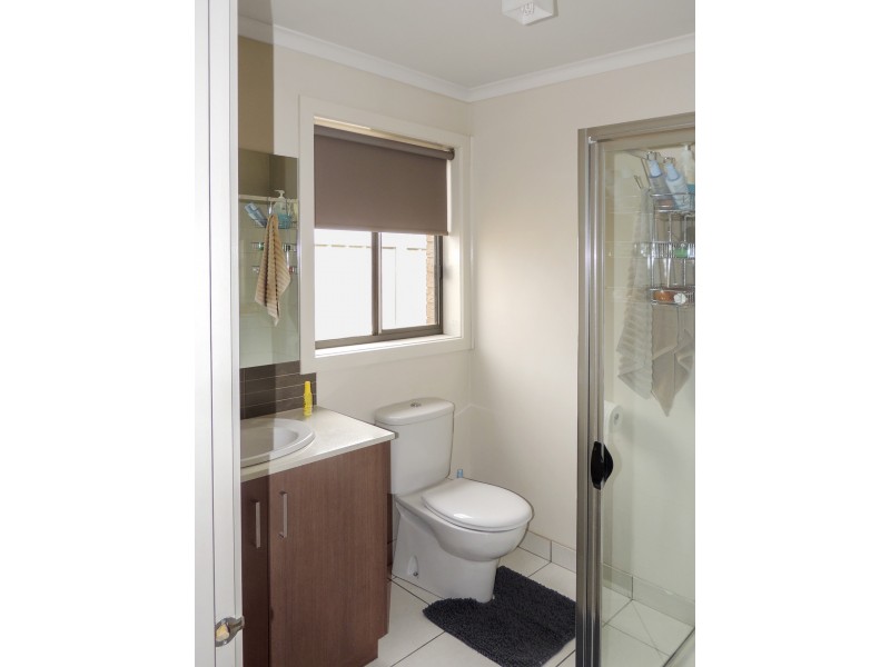 4 Cassia Way, Swan Hill VIC 3585