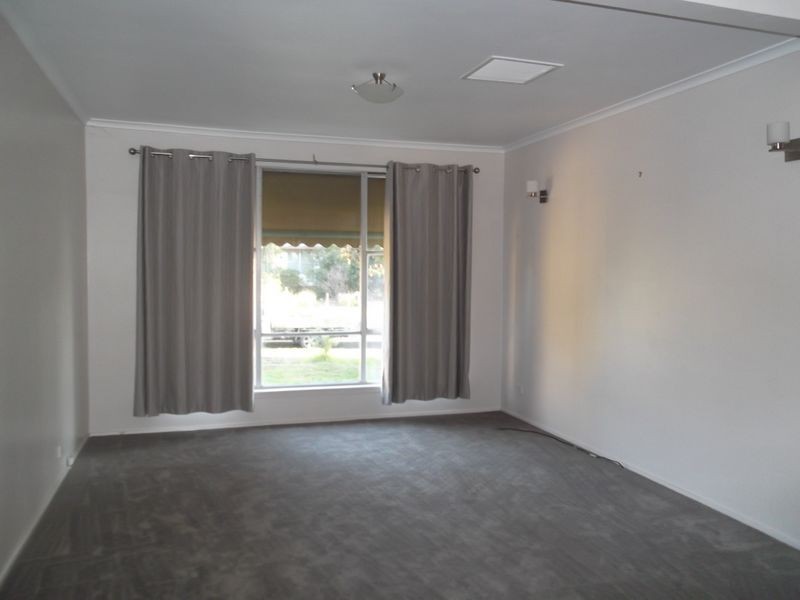 10 McAdam Court, Swan Hill VIC 3585