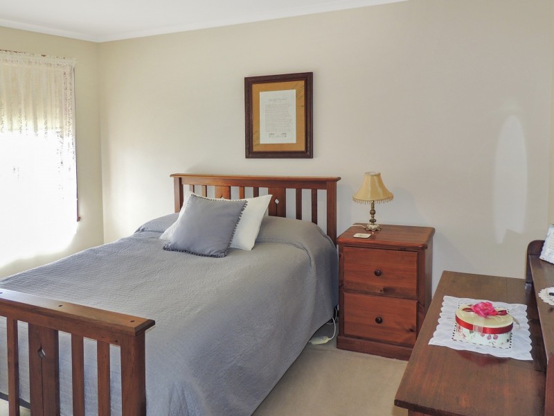 355 Lakeside Drive, Lake Boga VIC 3584