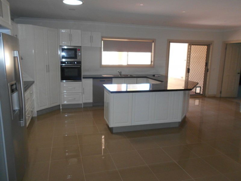 37 Monash Avenue, Nyah West VIC 3595