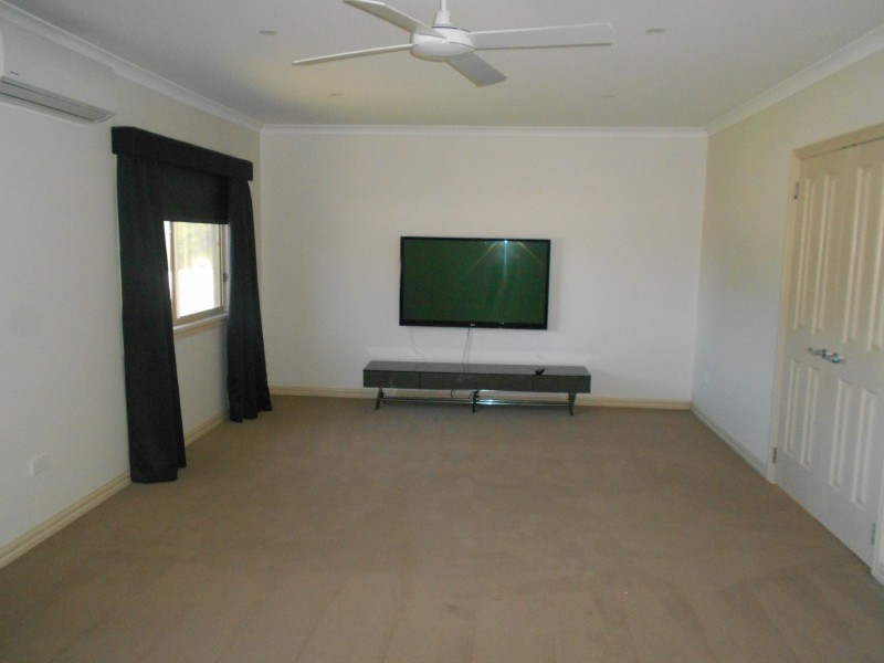 37 Monash Avenue, Nyah West VIC 3595