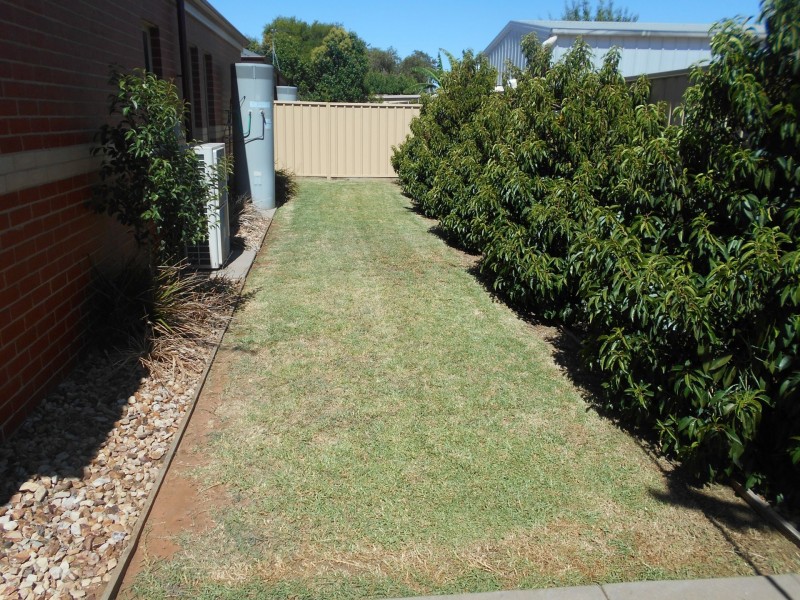 Unit 4/12 Melis Court, Swan Hill VIC 3585