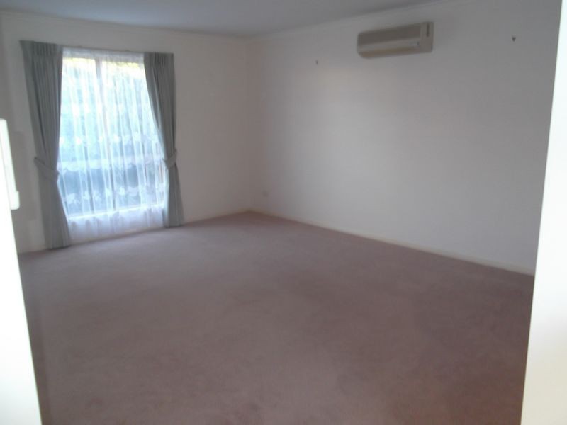 Unit 2/6 Cedar Court, Swan Hill VIC 3585