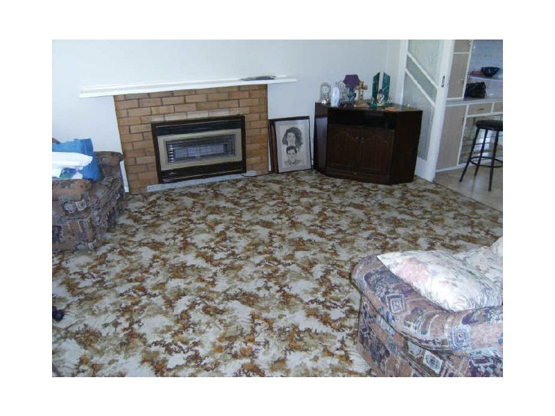 176 Stradbroke Avenue, Swan Hill VIC 3585