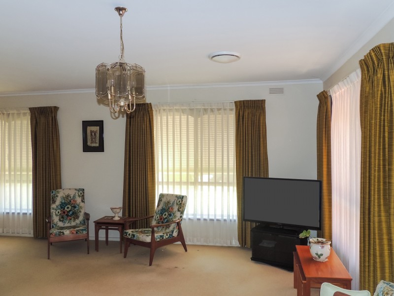 22 Mellor Grove, Swan Hill VIC 3585