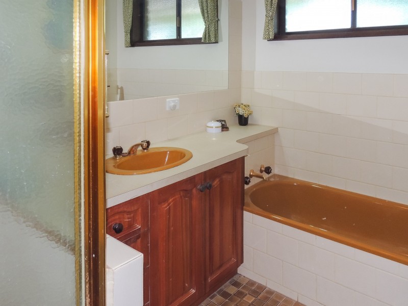 22 Mellor Grove, Swan Hill VIC 3585