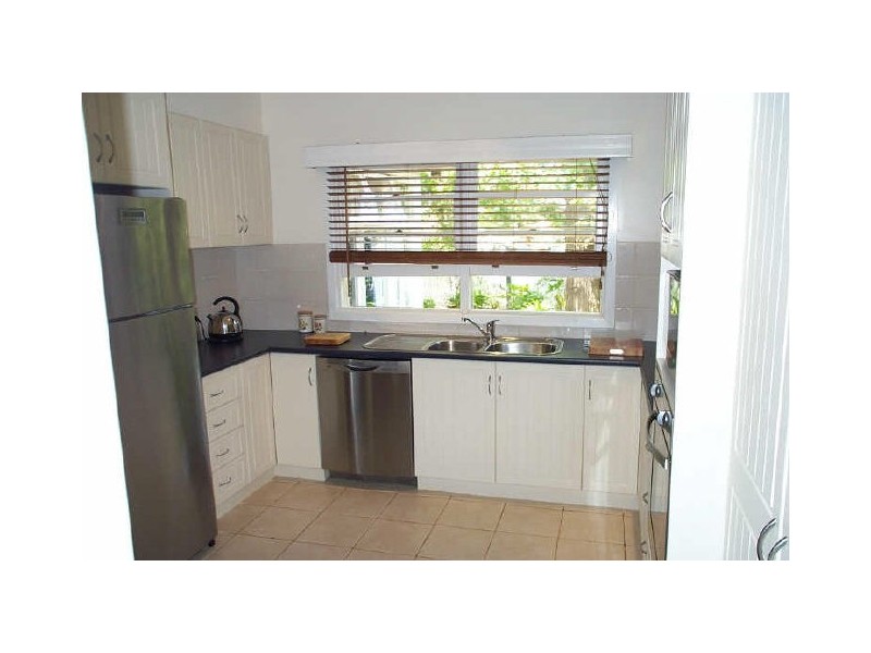 196 Stradbroke Avenue, Swan Hill VIC 3585