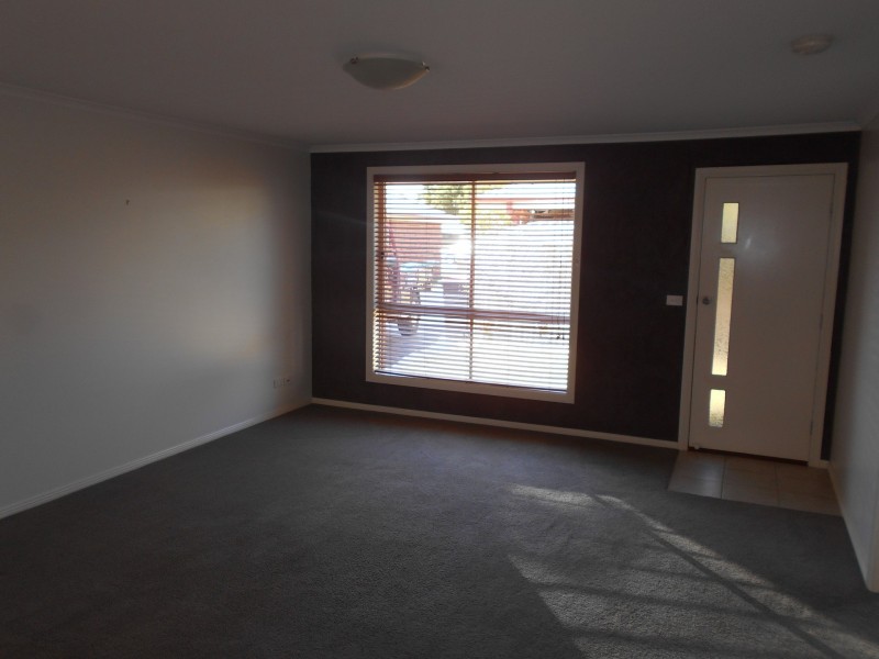 Unit 2/26 Dunstone Street, Swan Hill VIC 3585