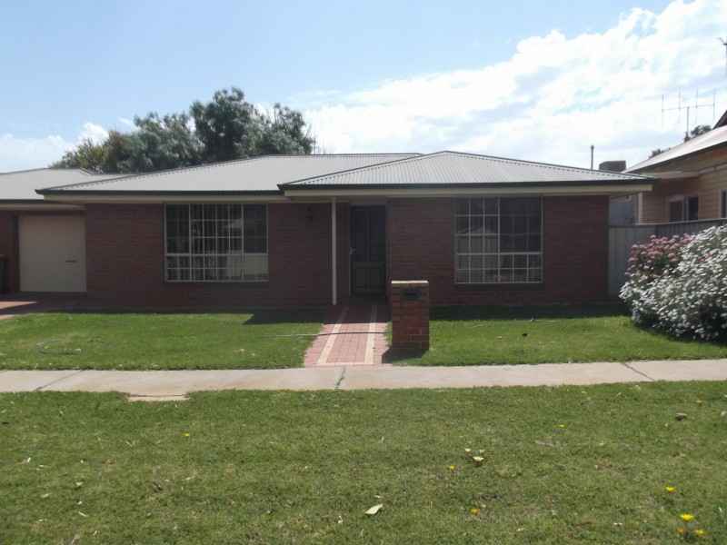 2 Connell Street, Swan Hill VIC 3585