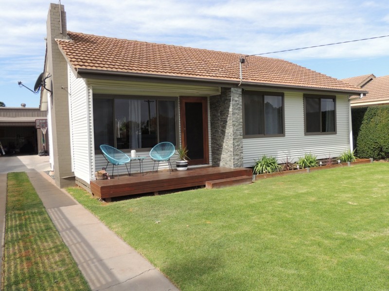 51 Thurla Street, Swan Hill VIC 3585