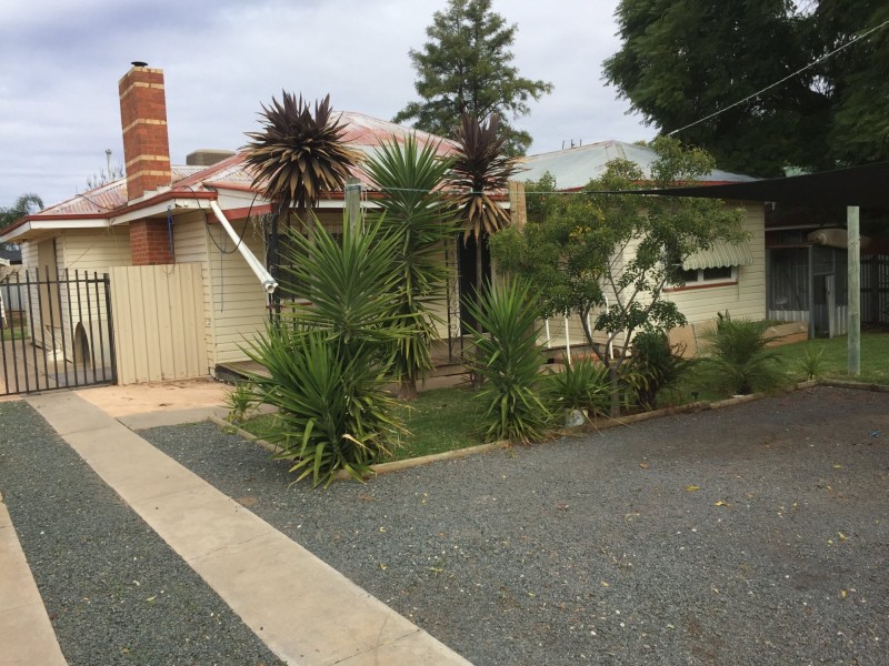 33 Pye Street, Swan Hill VIC 3585