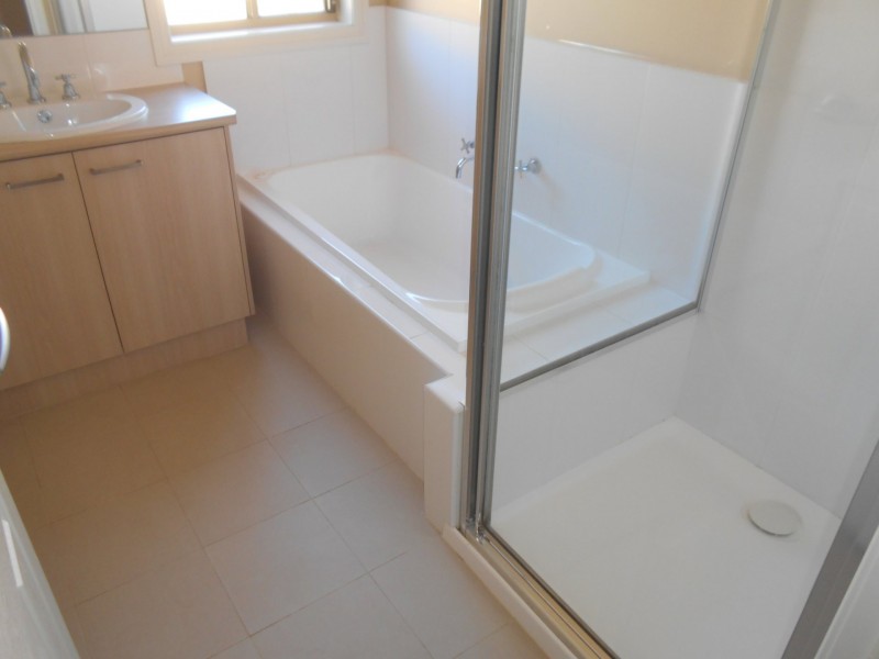 Unit 3/12 Melis Court, Swan Hill VIC 3585