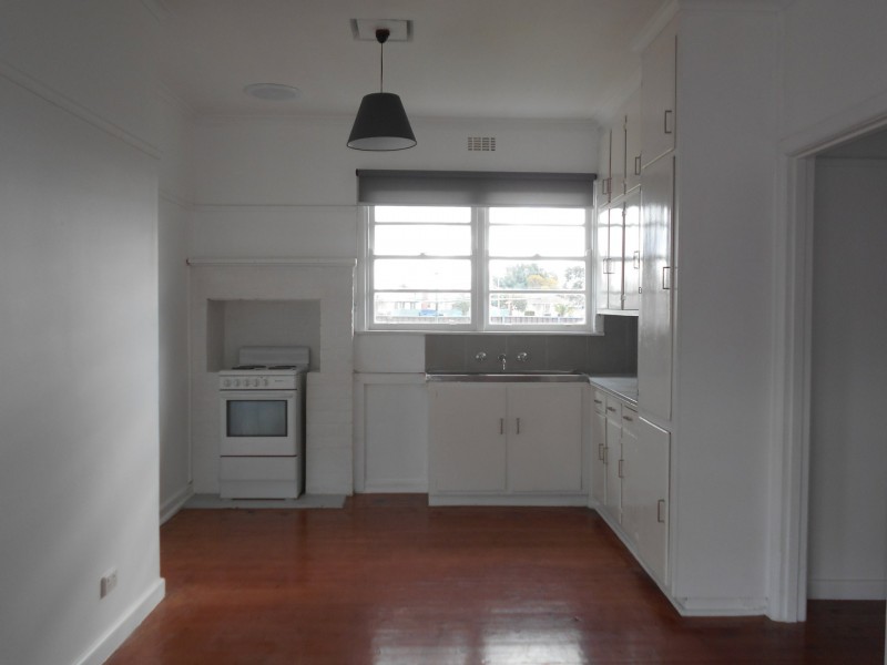 56 Stradbroke Avenue, Swan Hill VIC 3585