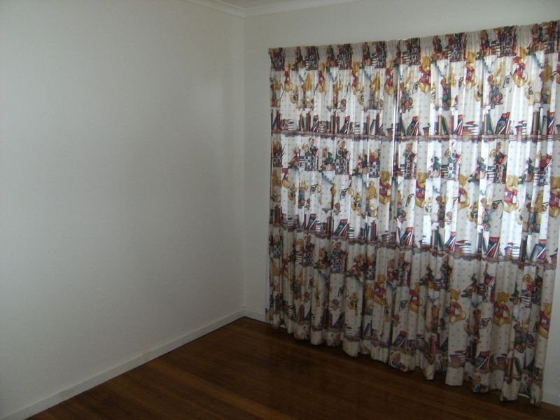 19 Harrison Crescent, Swan Hill VIC 3585