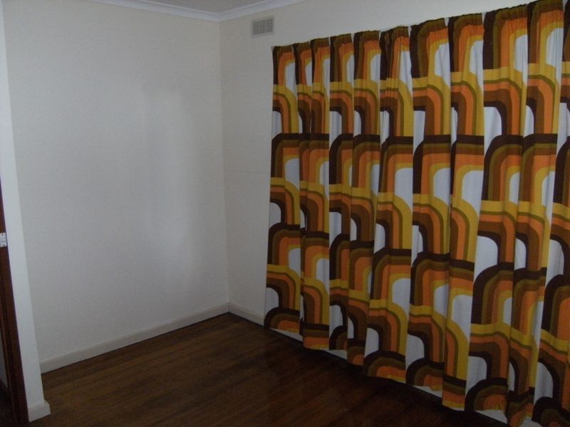 19 Harrison Crescent, Swan Hill VIC 3585