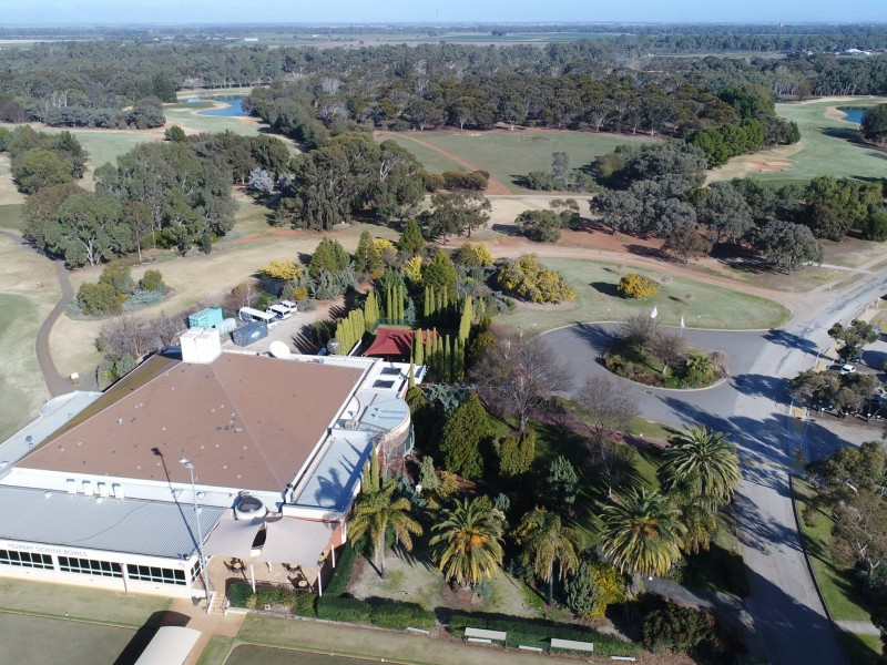 - ‘Fairways’, Murray Downs VIC 3585