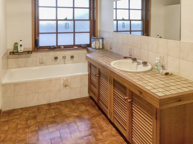 25 Burton Street, Swan Hill VIC 3585