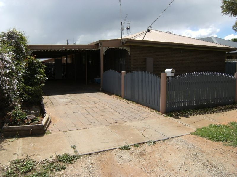 4 White Street, Swan Hill VIC 3585