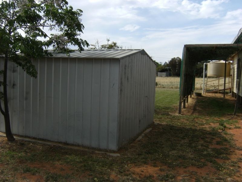 10 Wakool Street, Tooleybuc NSW 2736