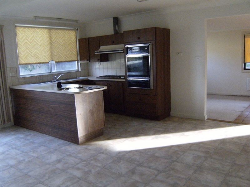 121 Stradbroke Avenue, Nyah VIC 3594