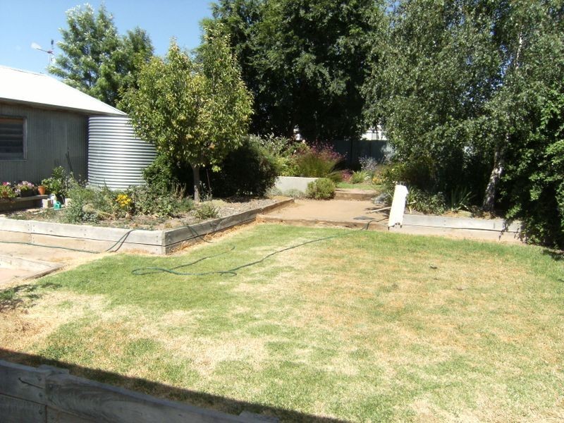 121 Stradbroke Avenue, Nyah VIC 3594