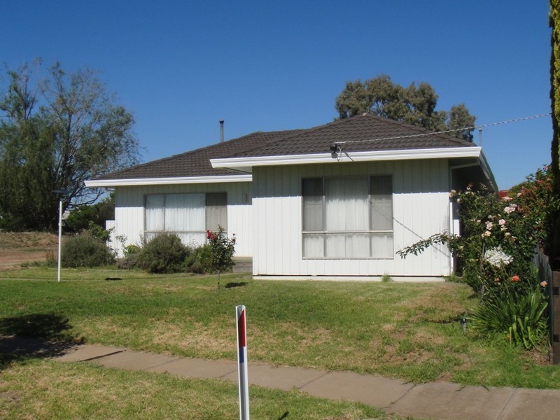148 Thurla Street, Swan Hill VIC 3585
