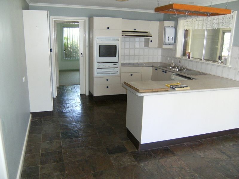 23 Palaroo Street, Swan Hill VIC 3585