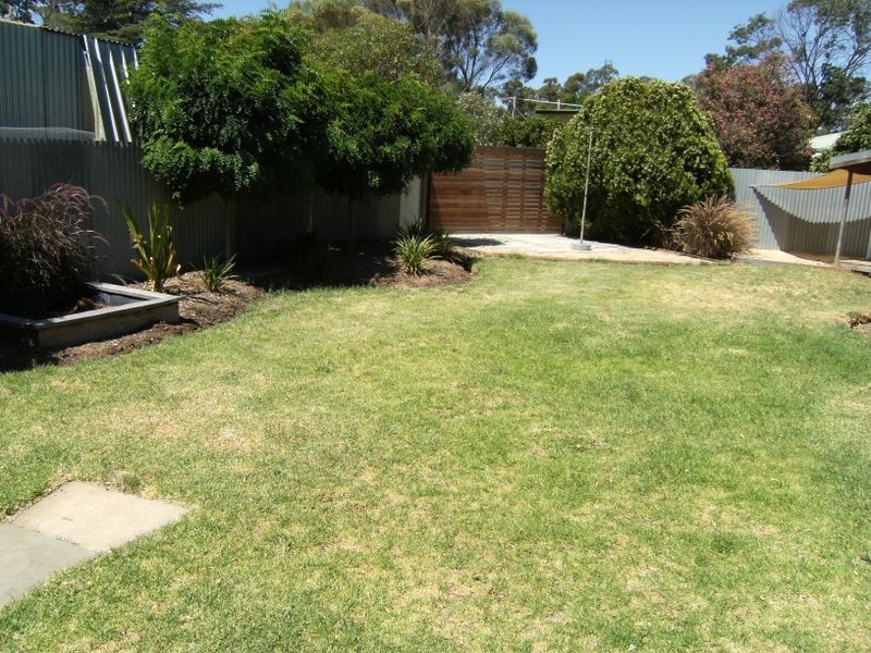 23 Palaroo Street, Swan Hill VIC 3585