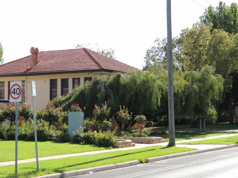 94 Stradbroke Avenue, Swan Hill VIC 3585