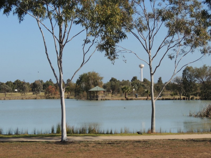 2 Woorinen Road, Swan Hill VIC 3585