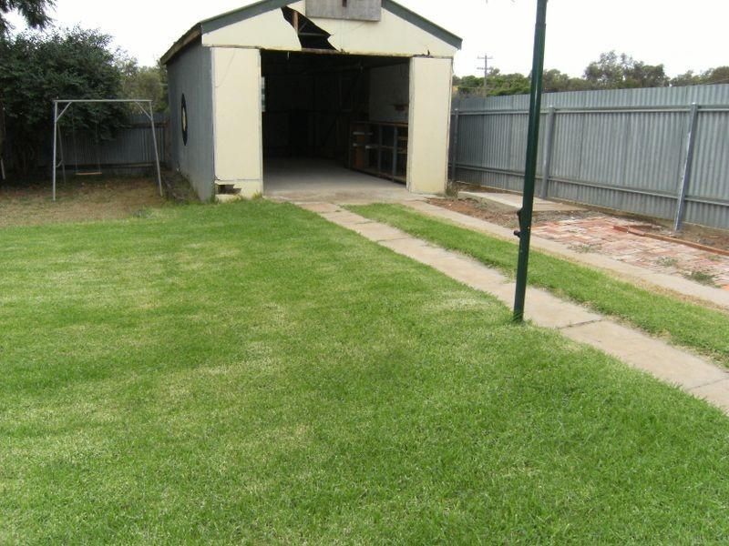 11 Wilson Street, Swan Hill VIC 3585