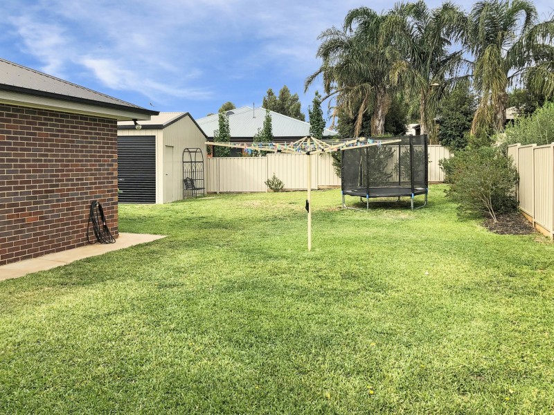 6 Heath Lane, Swan Hill VIC 3585