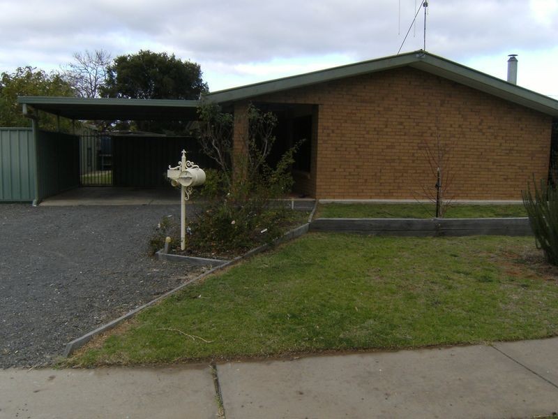 7 Cobham Avenue, Swan Hill VIC 3585