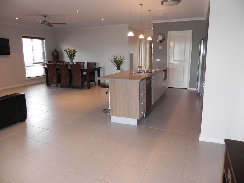 8 Dundas Lane, Swan Hill VIC 3585