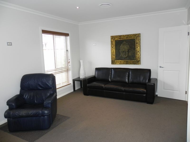 8 Dundas Lane, Swan Hill VIC 3585