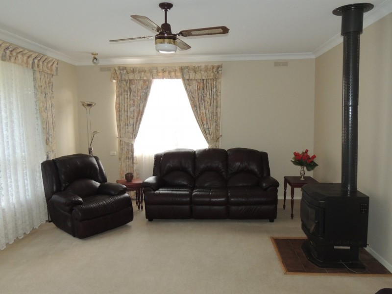 25 Marraboor Street, Swan Hill VIC 3585